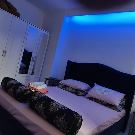 Apartament Kriss Mihaileanu *