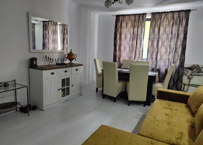 Kriss Mihaileanu Apartament *