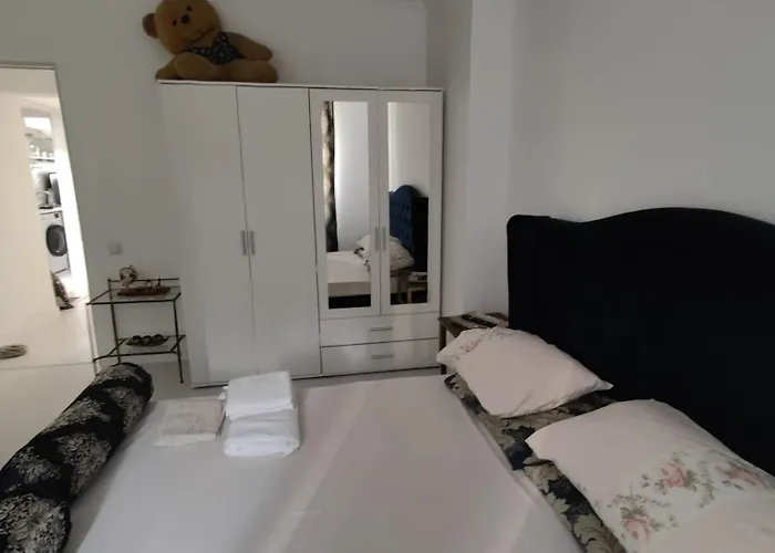Kriss Mihaileanu Apartament Konstanca