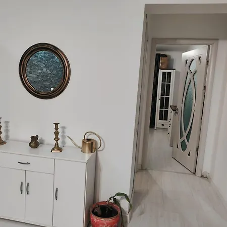 Kriss Mihaileanu Lägenhet Constanţa